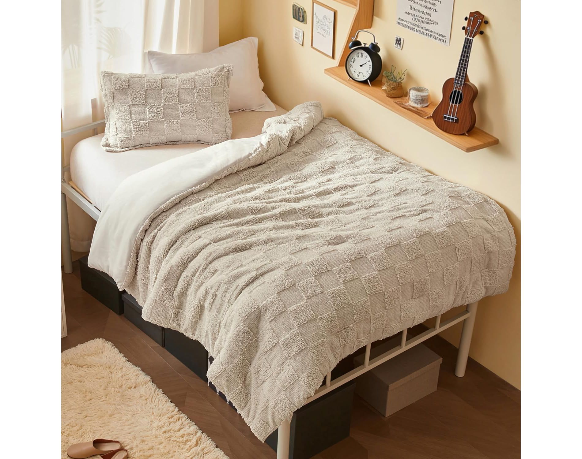 Joyfy Tufted Comforter Set, 3 Pieces Beige Boho Full Bedding Set , Includes Plaid Geometric Comforter and 2 Pillow Shams, All Seasons