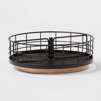 Pair of Modern Custom Circular Brass Shelf Brackets – Nate Berkus