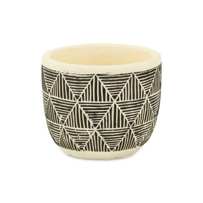Cheung's Sankabe Banded Pyramid Pottery - Large