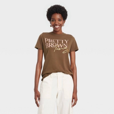 Black History Month Women's Legendary Rootz Pretty Brown Ting Graphic T-Shirt - Brown M