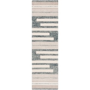 Fifth Avenue FTV410 Handmade Tufted Rug - Safavieh - 1 of 4