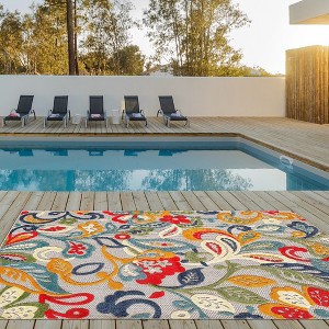 Ivory And Blue Floral Stain Resistant Indoor Outdoor Area Rug - 1 of 4