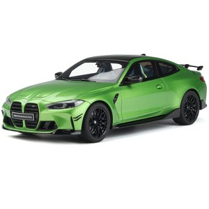 BMW M4 (G82) M Performance Green Metallic with Black Top 1/18 Model Car by GT Spirit - 1 of 4