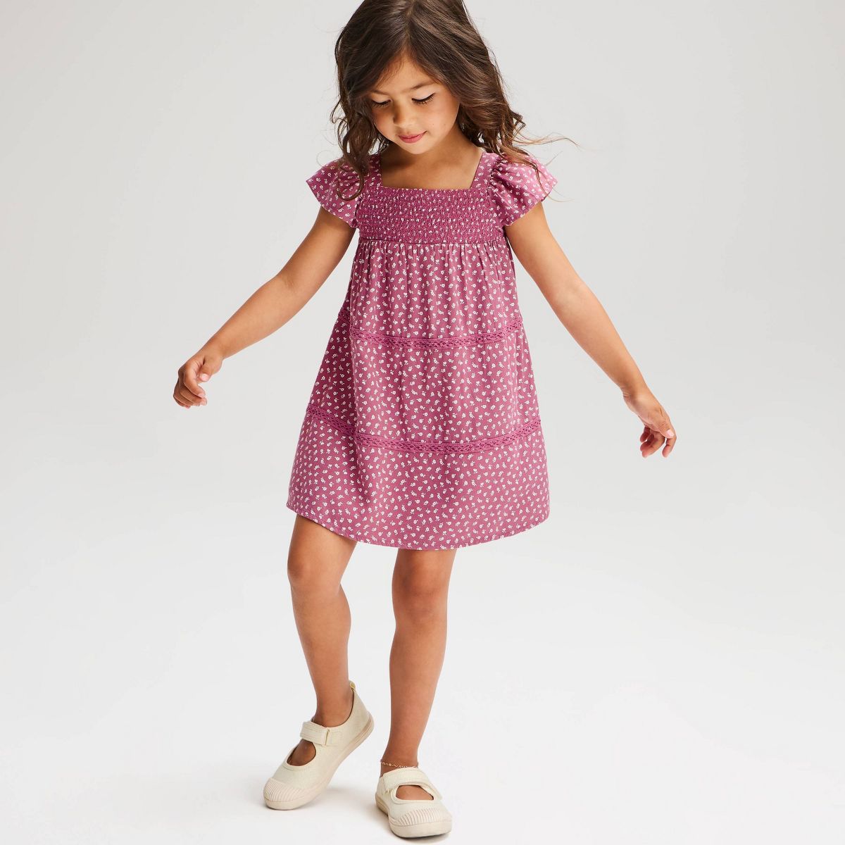 Toddler Girls' Floral Smocked Short Sleeve Dress - Cat & Jack™ - thumbnail 5