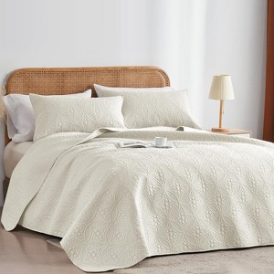 BAGOKIE 3 Pieces Quilt Set for All Season - 1 of 4