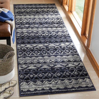 Chic Lodge Style 30" Blue Synthetic Easy-Care Area Rug