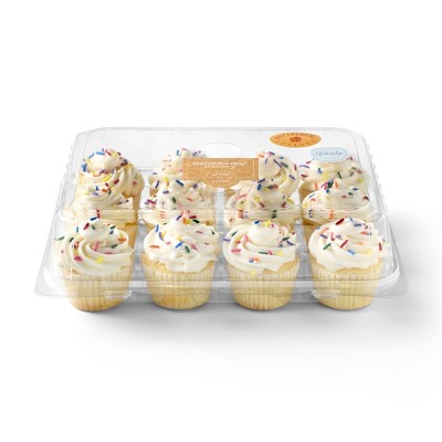 Buttercreme Vanilla Cupcakes - 1.256lbs/12ct - Favorite Day™