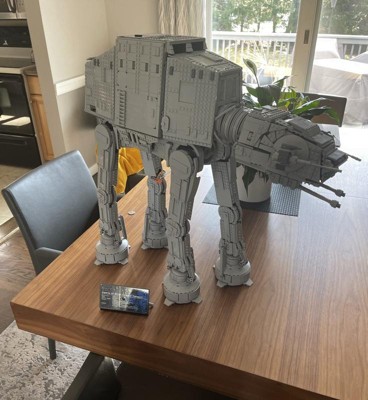 LEGO UCS AT-AT review: Hands-on with the 6,800-piece set - 9to5Toys