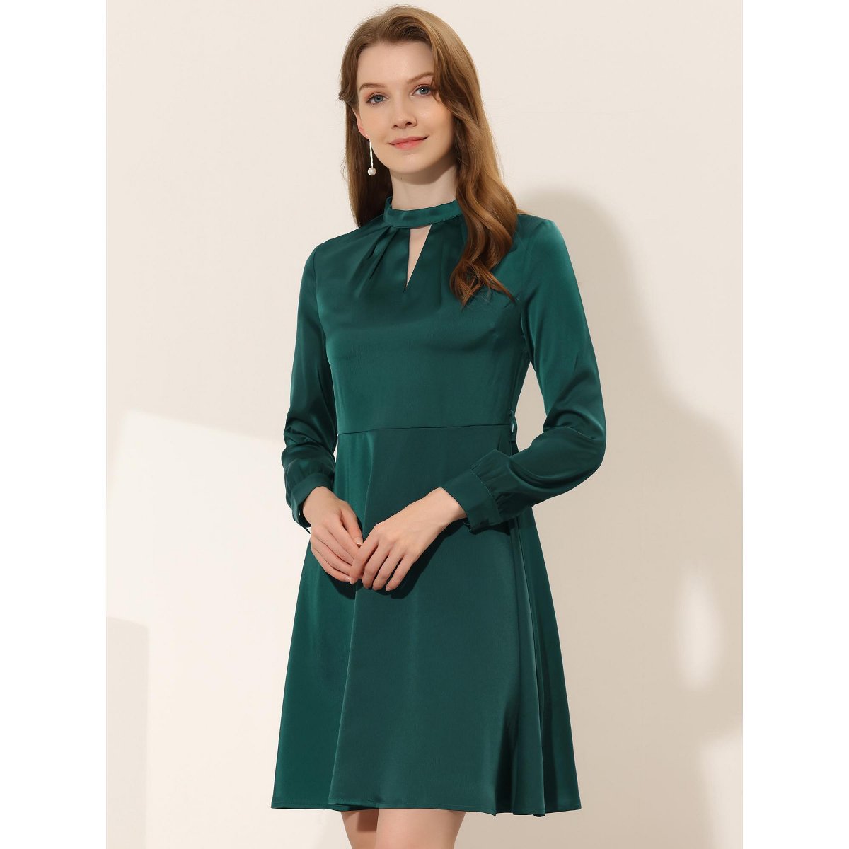 Женские платья INSPIRE CHIC Women's Mock Neck Long Sleeve Satin Keyhole Tie Waist A-line Dress X-Large Dark Green — фото 5