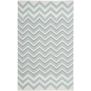 Dhurries DHU646 Hand Woven Flat Weave Indoor Rug - Safavieh - 1 of 4