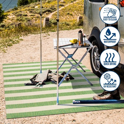 Black and White Synthetic Stripe 4' x 6' Reversible Rug