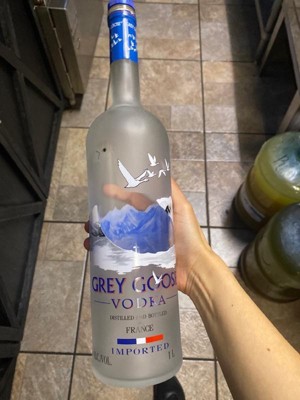 Grey Goose Le Citron Vodka, 375 mL - Fry's Food Stores