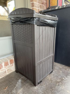 Suncast Trashcan Hideaway Outdoor 33 Gallon Garbage Trash Waste