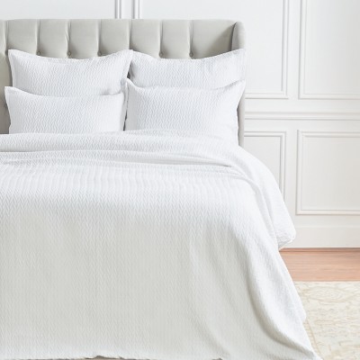 EY Essentials 20" x 26" Ellis Cotton Standard Sham - Machine Washable