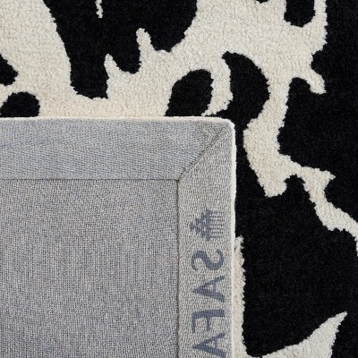 Black and White Tufted Wool and Viscose Runner Rug