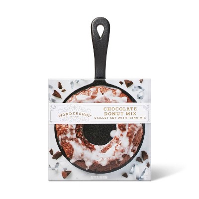 Holiday Chocolate Donut Mix Skillet Set with Icing Mix - 3.8oz - Wondershop™