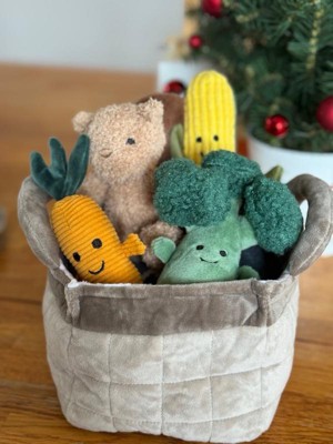 Plush Veggie Basket Play Set with Interactive Stuffed Vegetable Toys –  Lambs & Ivy