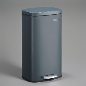 Trash Can with Lid, 8 Gallon Garbage Can, Stainless Steel Small Waste Bin with Step Pedal and Inner Bucket, Soft Close, Kitchen - 1 of 3