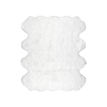 nuLOOM Ayana Faux Sheepskin Octo Shaggy Area Rug, Shaped 6' x 6' 11", White