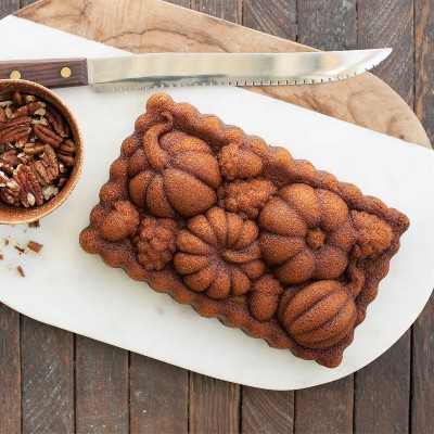 Harvest Bounty Non-Stick Cast Aluminum Loaf Pan