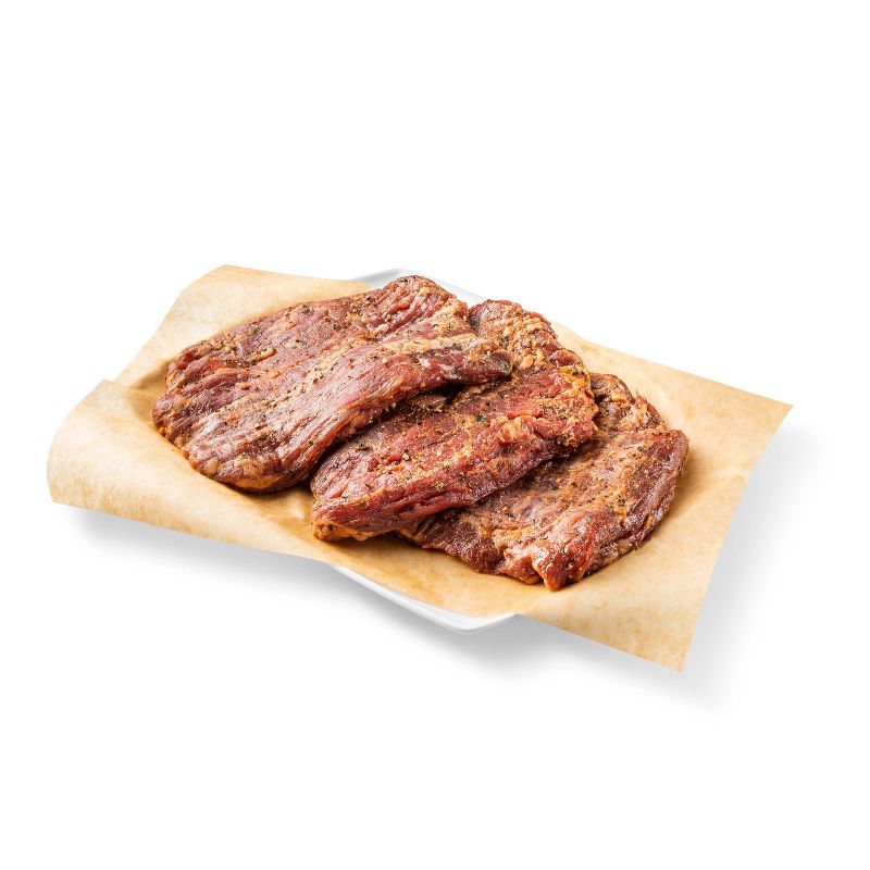 Carne Asada Seasoned Beef Skirt Steak - 19.84oz - Good &#38; Gather&#8482;, 3 of 5