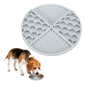 and super stretchy squeaky toy for dogs Wibbleez