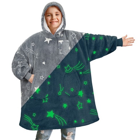 Oversized Wearable Hoodie Blanket – PAVILIA