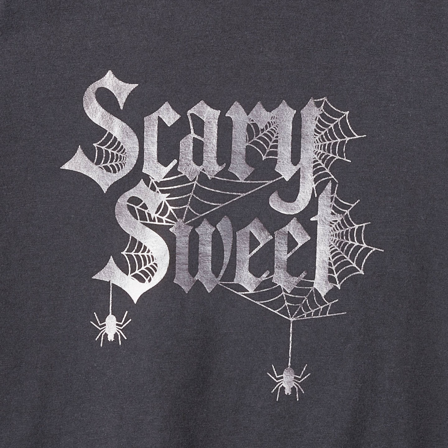 Футболка Cat & Jack Short Sleeve Halloween 'Scary Sweet' Graphic T-Shirt для девочек, цвет: Угольный — фото 3