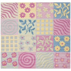 Safavieh Kids SFK356 Hand Tufted Indoor Rug - Safavieh - 1 of 4