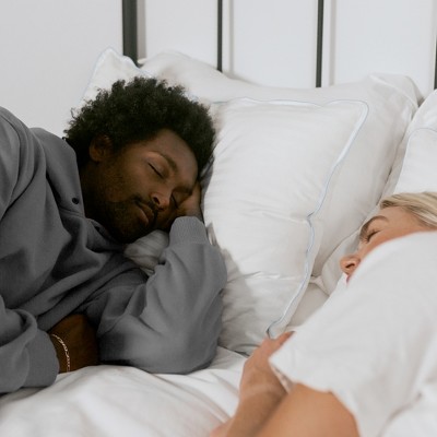 King Size White Polyester Hypoallergenic Bed Pillows, Set of 2
