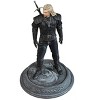 Dark Horse Netflix The Witcher TV Series Geralt Figure Statue - 3 of 3
