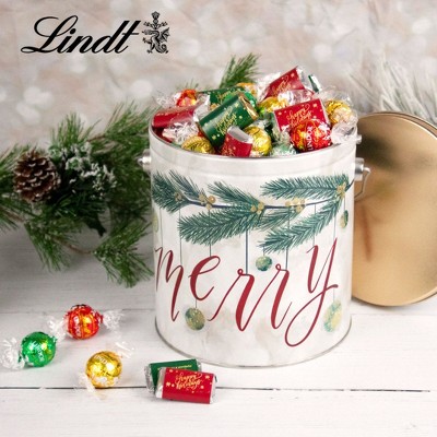 3lb Candy Gifts for Christmas Hershey's Miniatures & Lindt Truffles - Very Merry