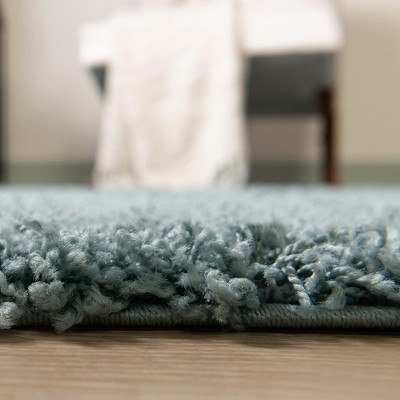 4' x 6' Light Slate Blue Shag Synthetic Area Rug