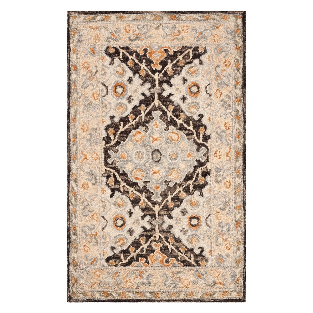 3'x5' Medallion Tufted Accent Rug Beige/Brown - Safavieh