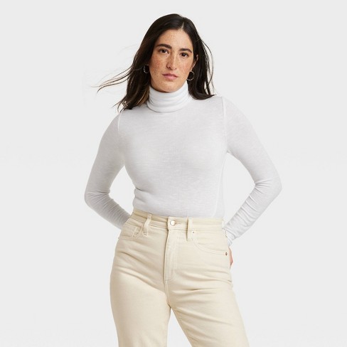 Women's Long Sleeve Mock Turtleneck T-shirt - Universal Thread™ White M :  Target