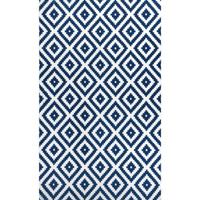 Nuloom Kellee Pet Friendly Machine Washable Modern Diamonds Area Rug