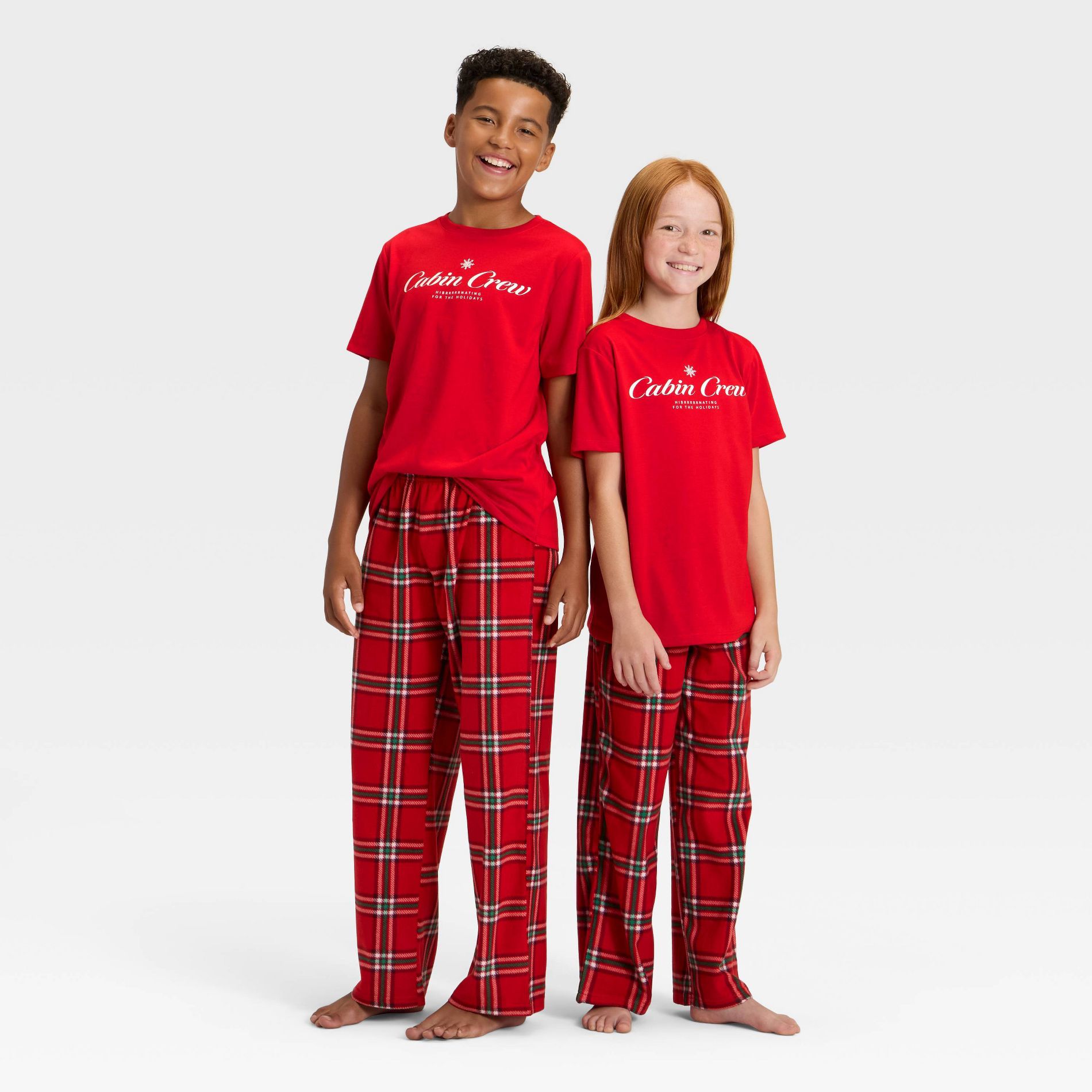 Kids' "Cabin Crew" Short Sleeve Holiday Matching Family Pajama Shirt - Wondershop™ Red