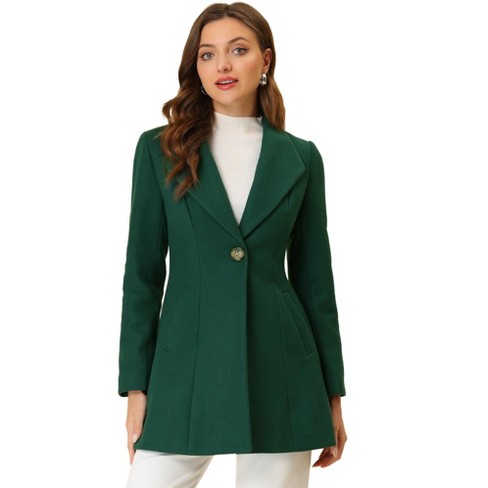 Turndown collar outlet coat