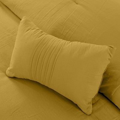 Gold King Down Alternative Microfiber Comforter Set