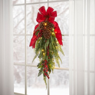 BrylaneHome Pre-Lit Winterberry Hanging Swag