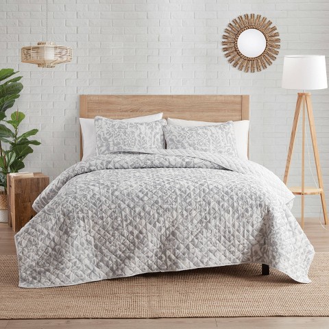 VCNY 3pc King Tufted Boho Abstract Floral Reversible Quilt Set Gray