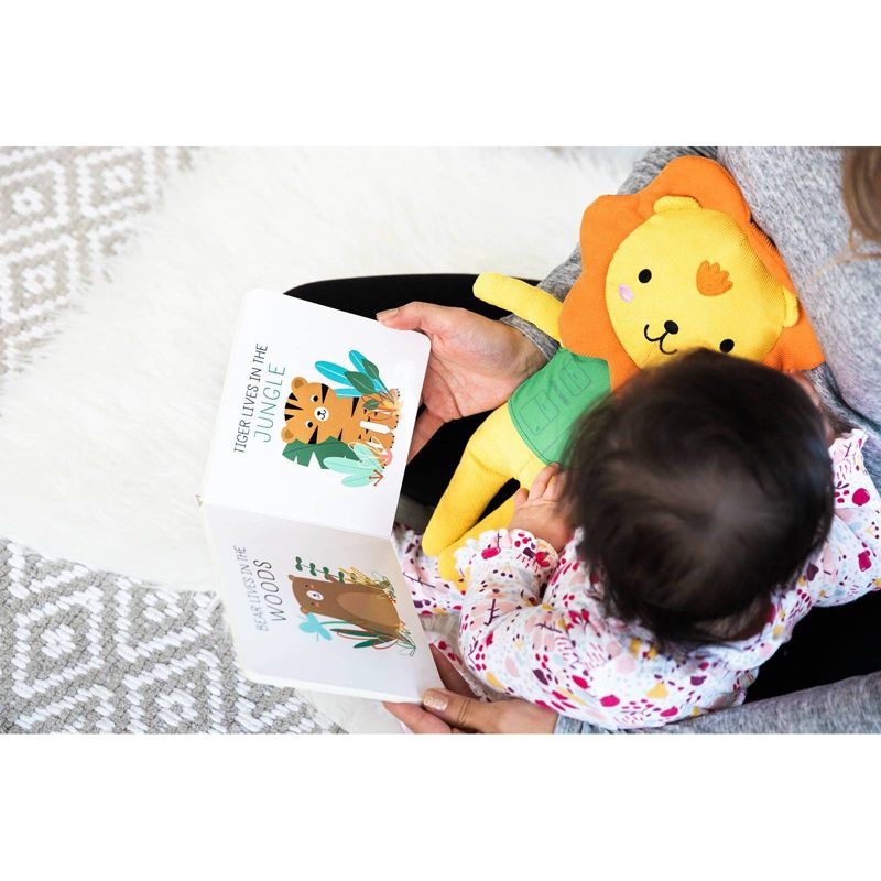 Pearhead Plush and Board Book Gift Set - Lion, 4 of 10