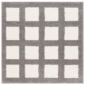 Norway NOR204 Power Loomed Area Rug - Safavieh - 1 of 4