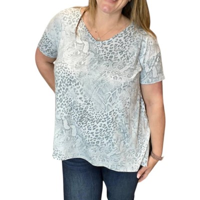 Women's Leopard Sharkbite Tee - honeyme