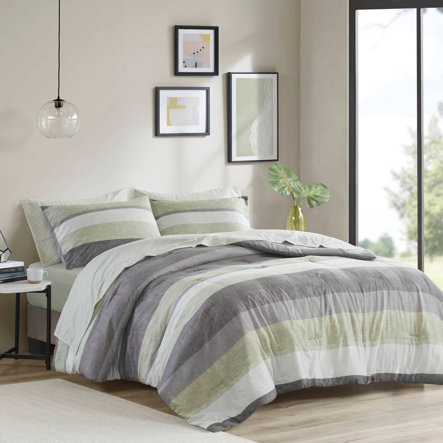 Комплект с одеялом Madison Park Twin Ryder Striped Comforter Set with Bed Sheet Green, цвет: Полосатый — фото 2