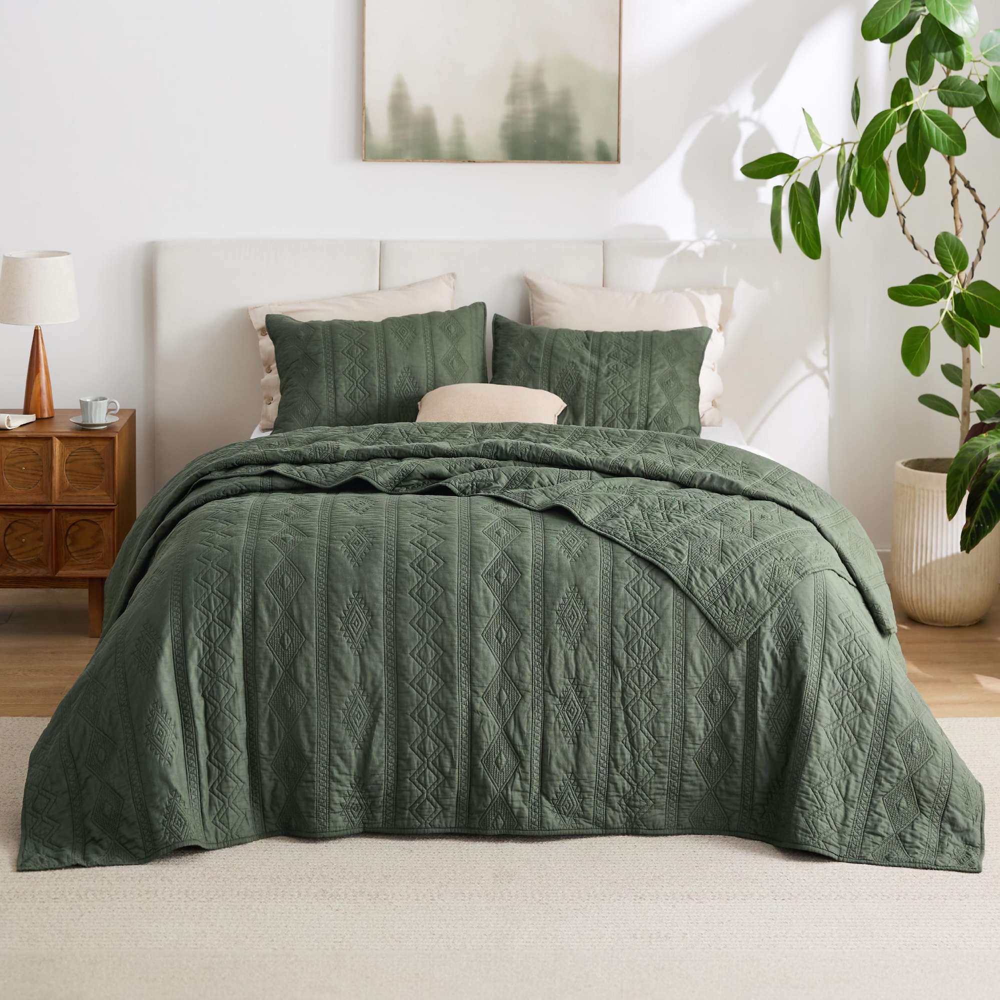 Bedsure 100% Cotton Quilt Set Lightweight Queen Size Olive Green Bedspread Cozy Bedding Coverlet 3-Piece with Pillow Shams