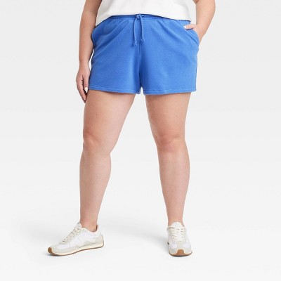 Women's Leisure Studio Mid-Rise Pull-On Shorts - Universal Thread™