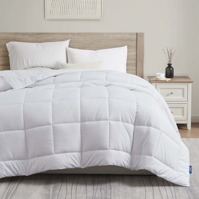 Casaluna high quality King Ultra Weight Premium Down Alternative Comforter - Target