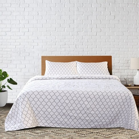 Danjor Luxury Pillowcase and Sheet Bedding Set 1800 Series, Twin, White