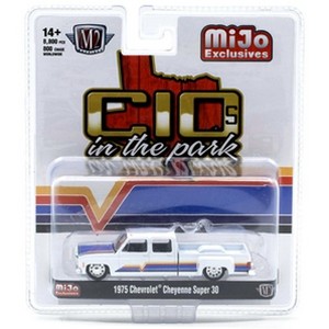M2 Machines 1975 Chevrolet Cheyenne Super 30 Dually Squarebody  C10s In The Park Hobby Exclusive 1:64 Scale - 1 of 3
